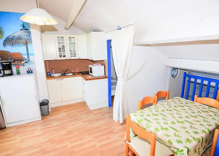 Coudalere-guadeloupe-16 By Interhome Apartamento Le Barcarès